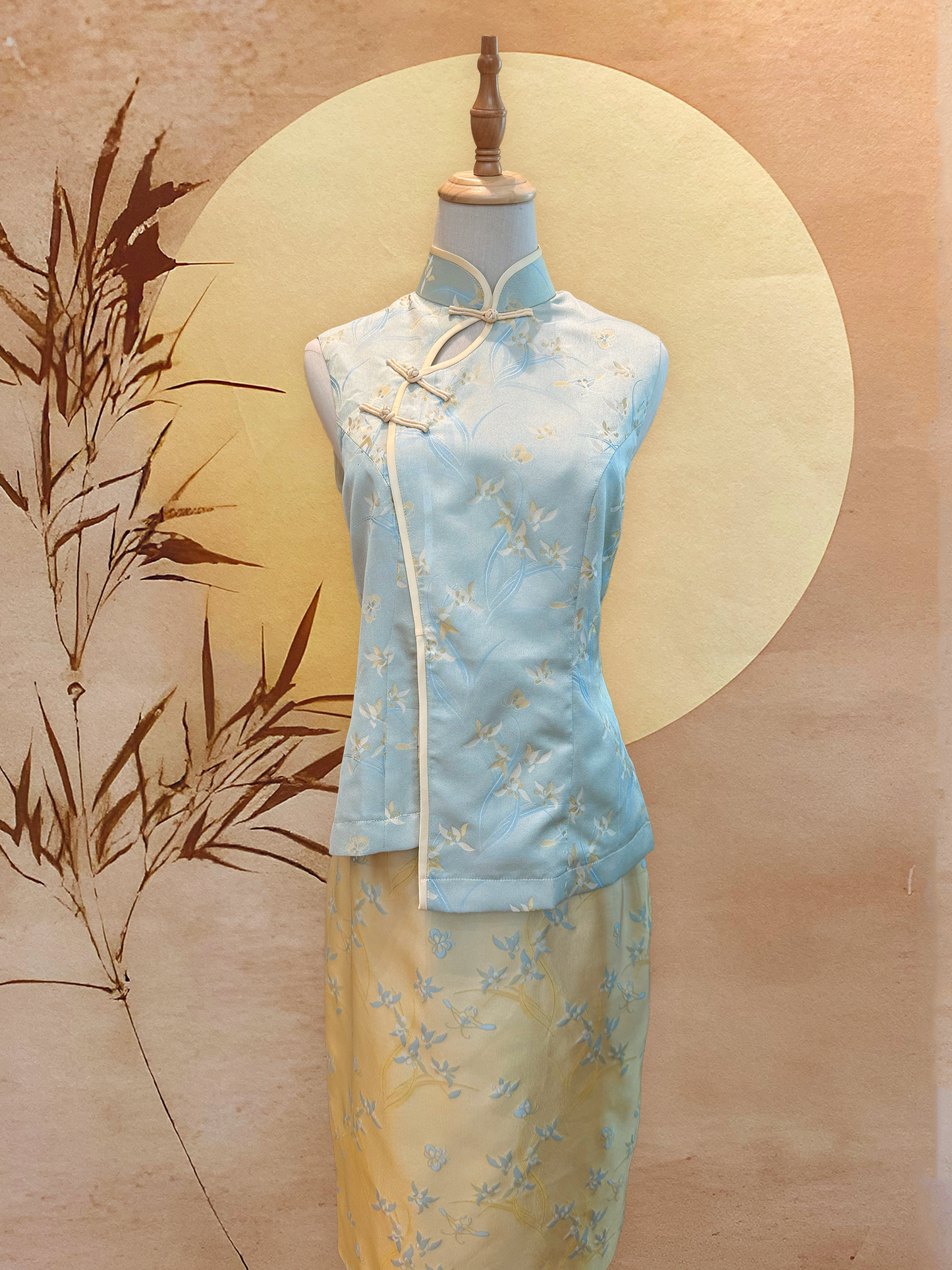 2pc Mint and Yellow Chinese Jacquard with Gold Frog Buttons and Trimming