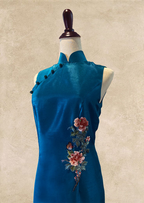 Dark Turquoise Cheongsam with Oriental embroidery