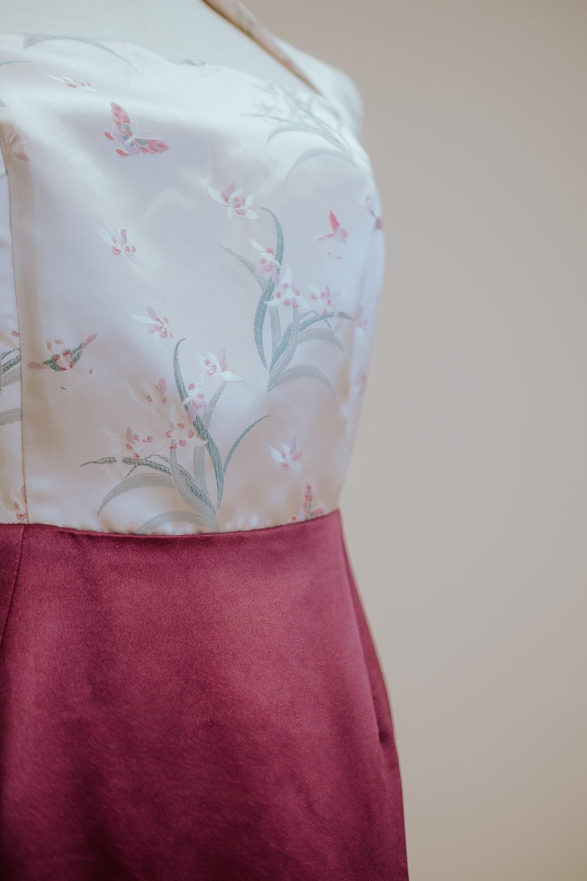 Halter Light Pink Butterfly Jacquard with Raspberry Duchess Satin