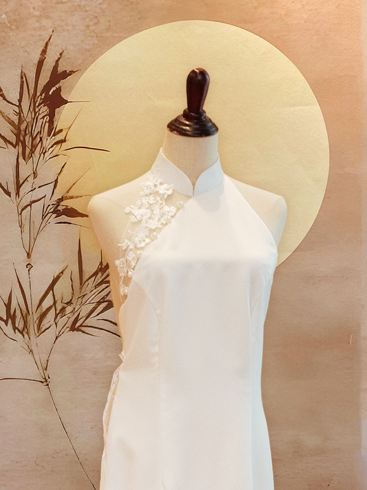 White Duchess Satin Cheongsam with Shoulder Mesh and Lace Train