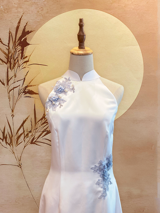 White Duchess Satin Cheongsam with Frost Flower Applique