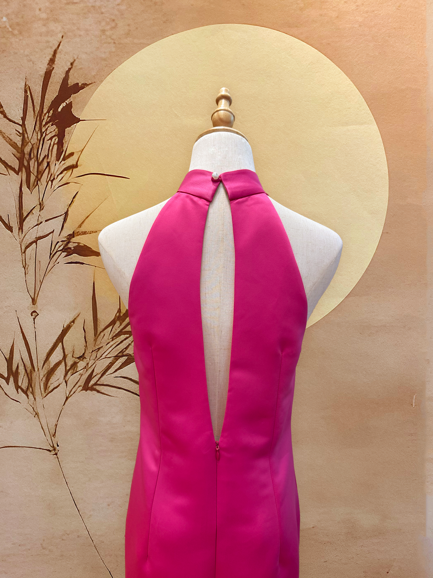 Fuchsia Pink Duchess Satin Cheongsam with White Floral Appliqué and Back Peephole