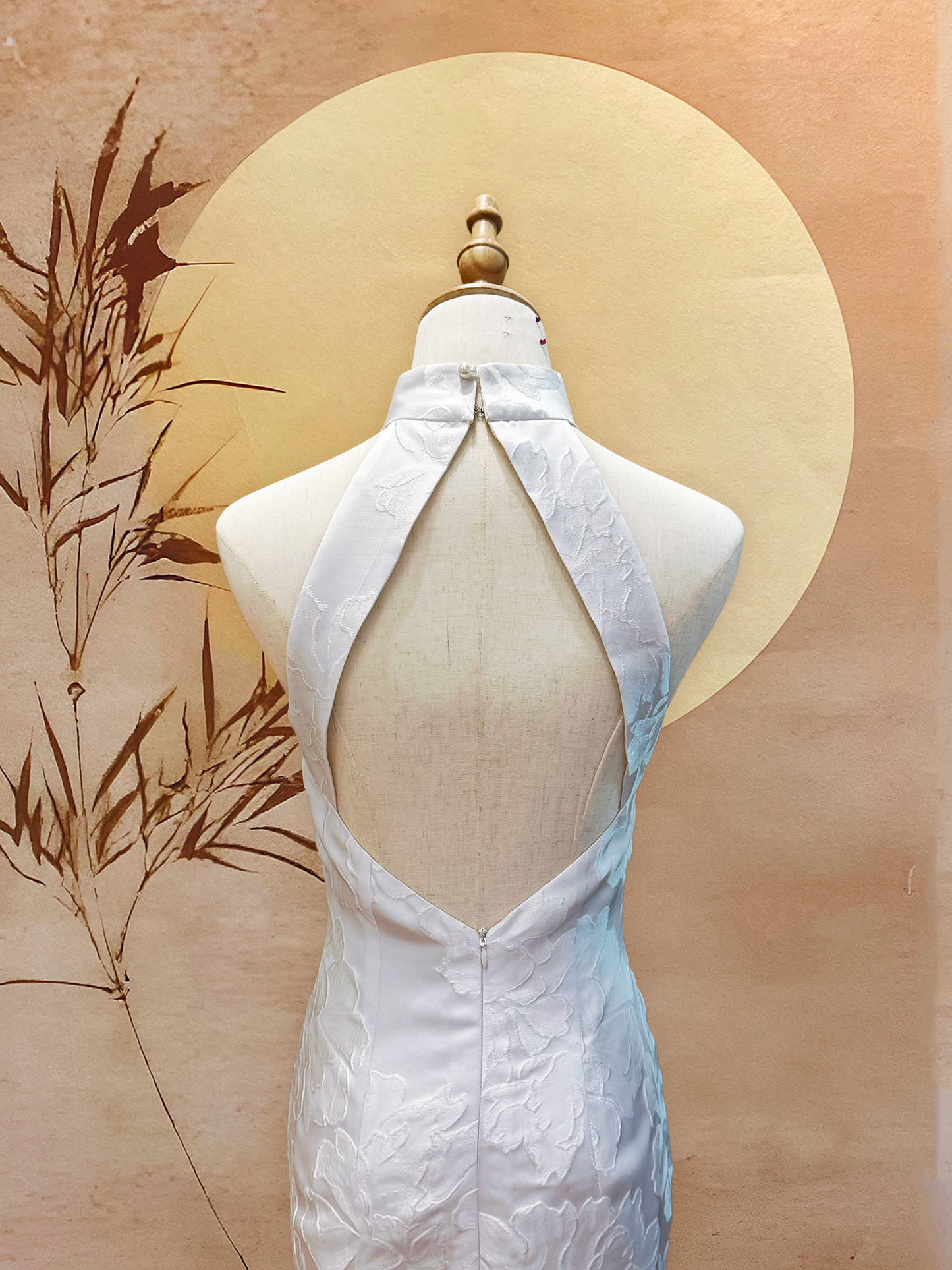 White Floral Soft Jacquard Cheongsam with Pizza Back Cut-Out