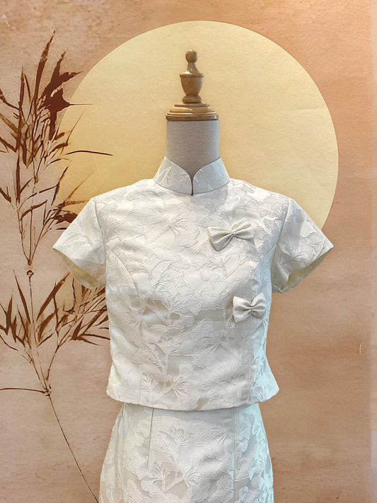 2pc White Floral Jacquard Cheongsam Top and Skirt with White Bows