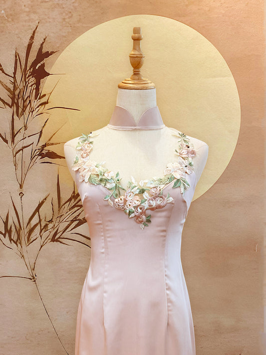 Champagne Pink Duchess Satin Cheongsam with Chest Mesh and Floral Applique