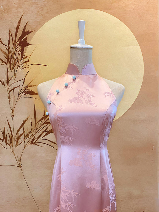 Light Pink Chinese Silk Cheongsam with Mint Jade Beads
