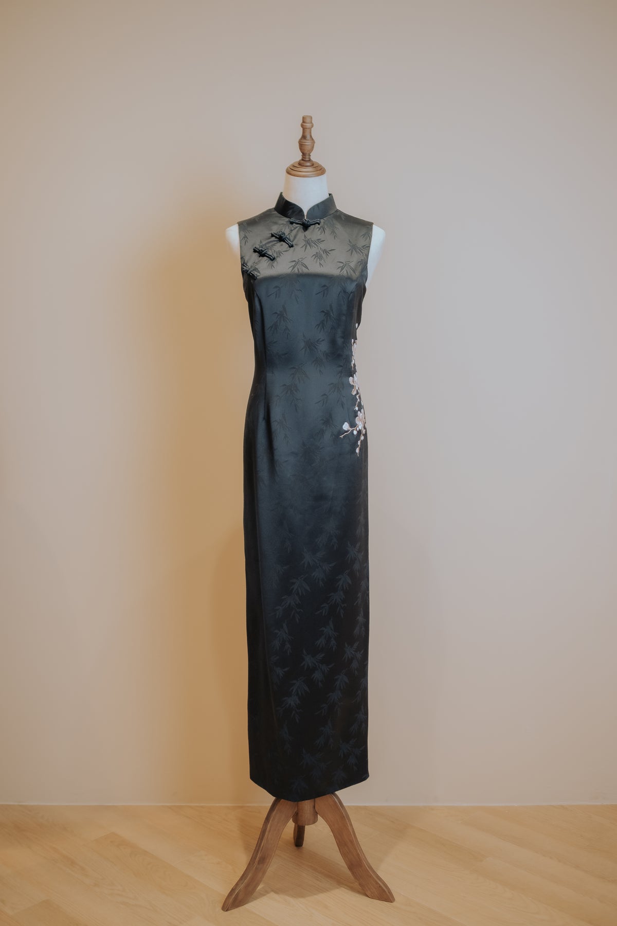 Midnight Chinese Blue Cheongsam /Tang Shirt with Cherry Blossom Embroidery
