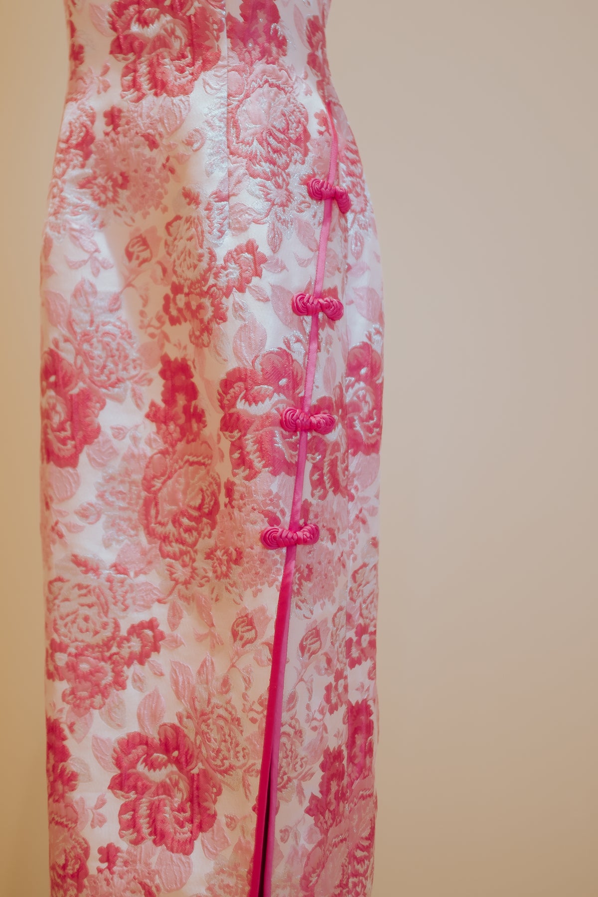 Pastel Pink Floral Motif Jacquard with Chinese Knots and Fuchsia Piping