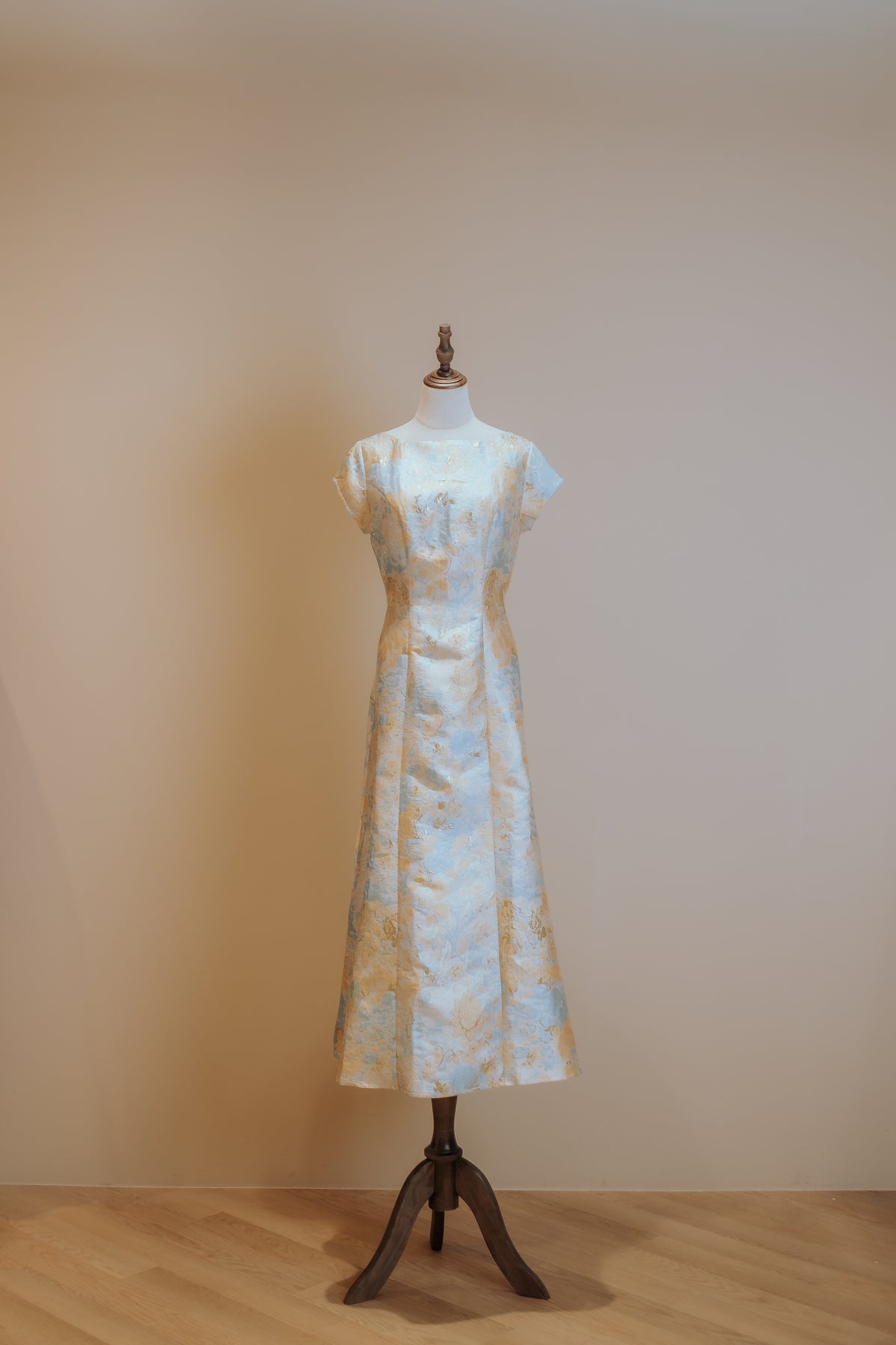 Yellow Jacquard with Blue Floral Motif A Line Boatneck Dress